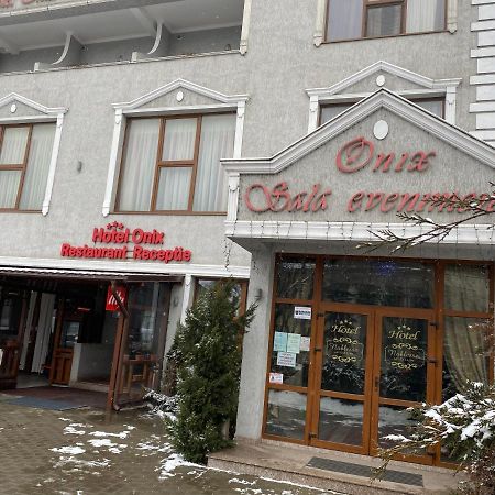 Hotel Onix رومان المظهر الخارجي الصورة