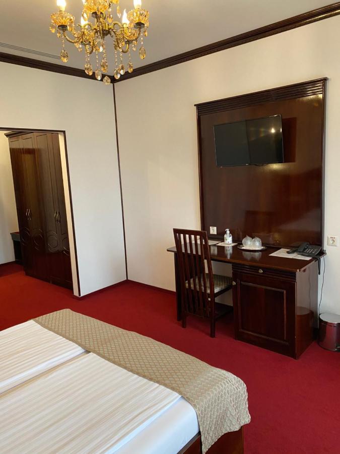 Hotel Onix رومان المظهر الخارجي الصورة