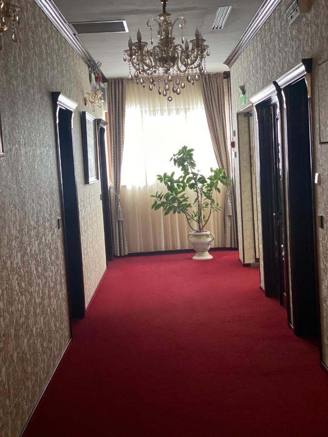 Hotel Onix رومان المظهر الخارجي الصورة