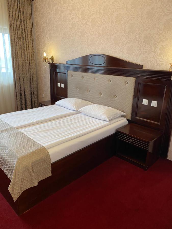 Hotel Onix رومان المظهر الخارجي الصورة