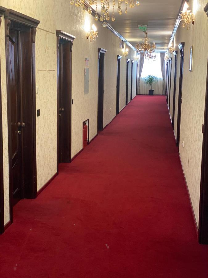 Hotel Onix رومان المظهر الخارجي الصورة